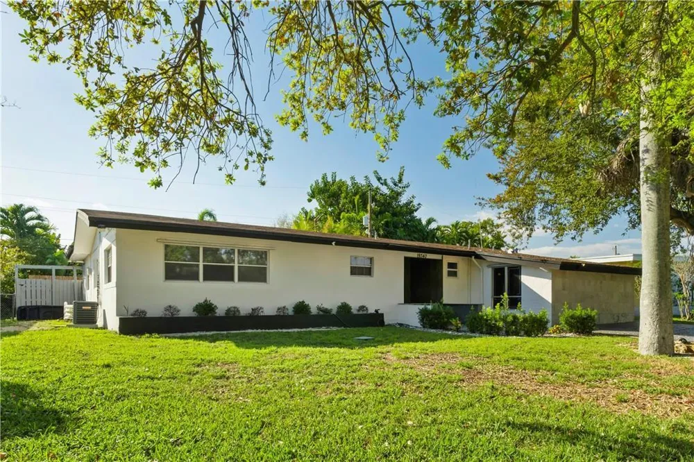 19340 NE 19 AVENUE North Miami Beach, FL 33179