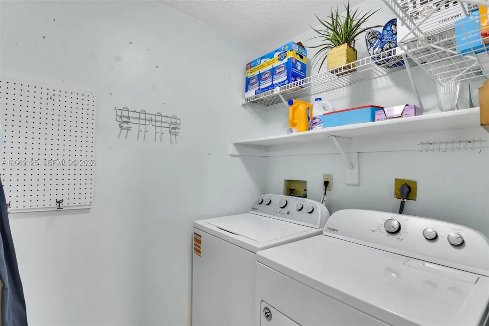 11743 SW 112th Ter Miami, FL 33186