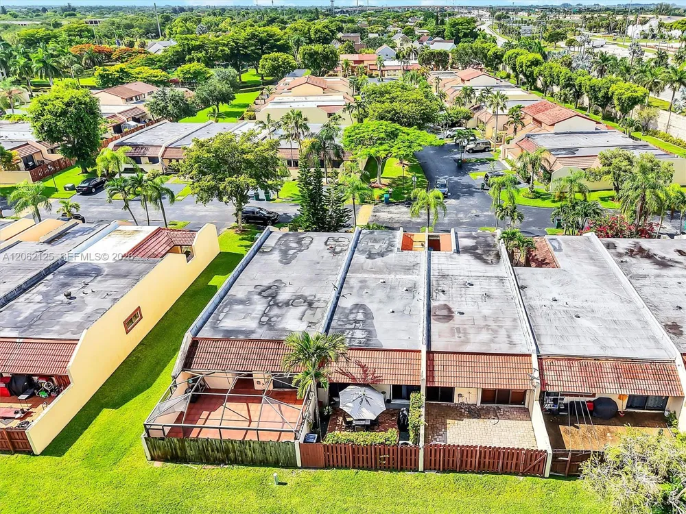 11743 SW 112th Ter Miami, FL 33186