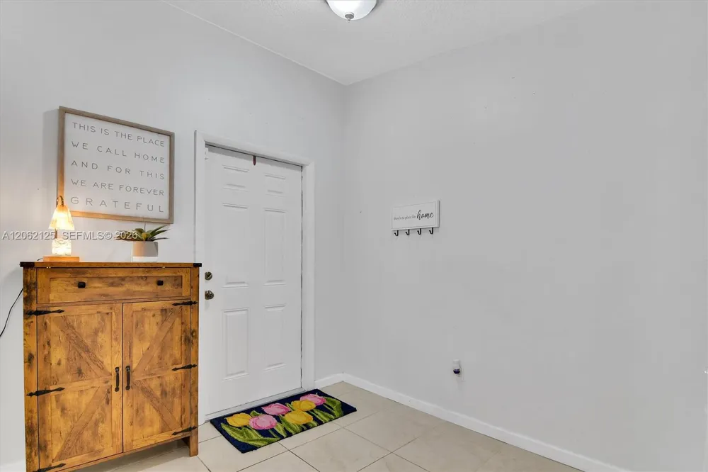 11743 SW 112th Ter Miami, FL 33186