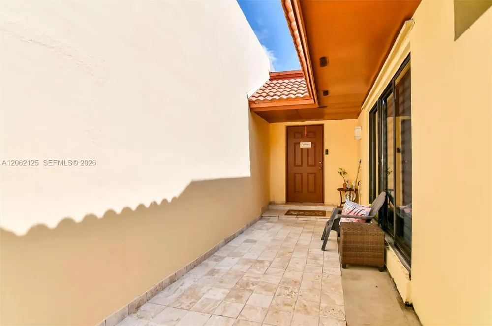 11743 SW 112th Ter Miami, FL 33186