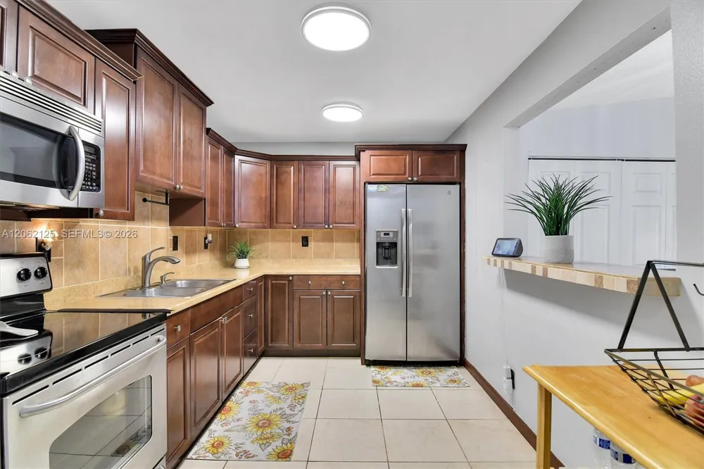 11743 SW 112th Ter Miami, FL 33186