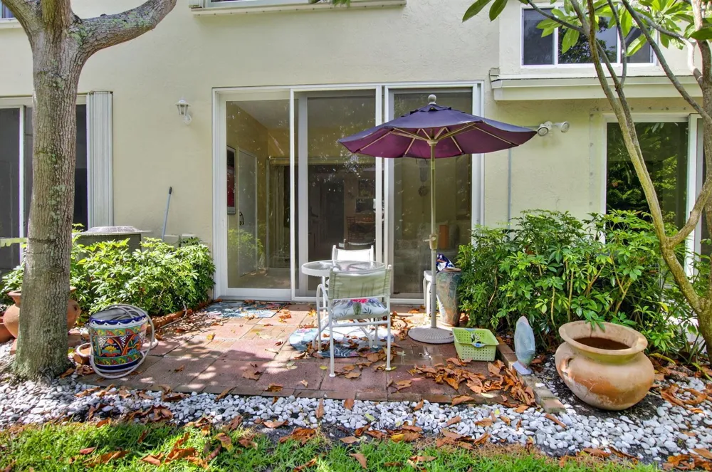 1041 Kokomo Key Lane Delray Beach, FL 33483