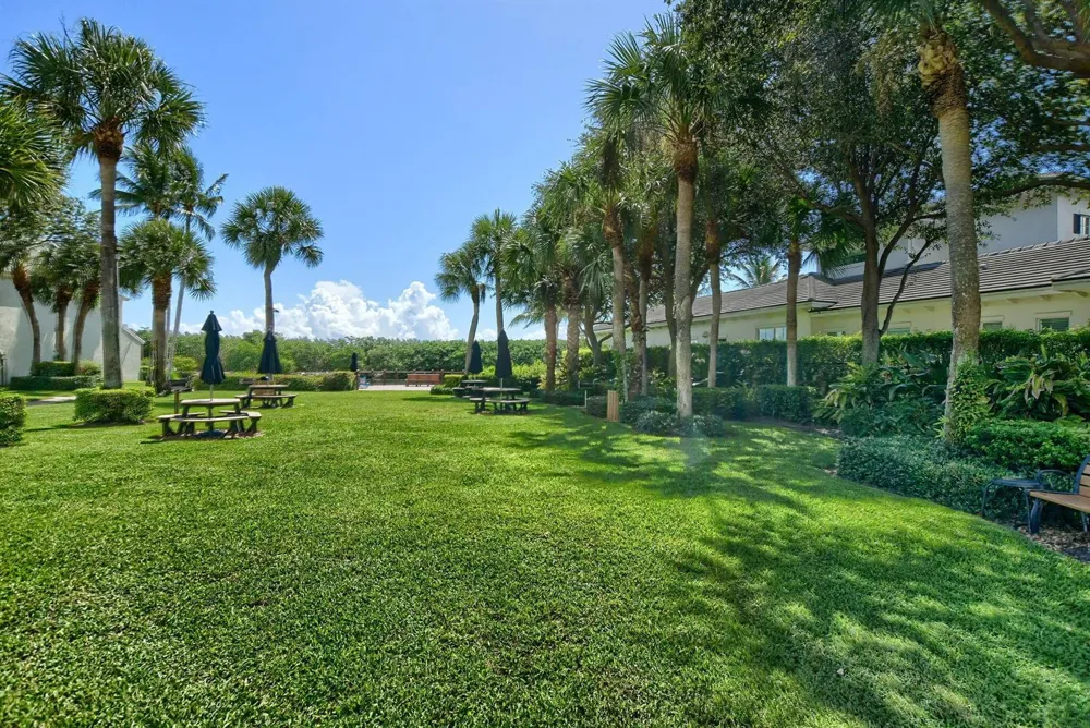 1041 Kokomo Key Lane Delray Beach, FL 33483