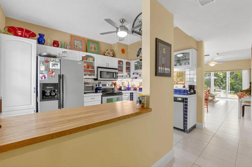 1041 Kokomo Key Lane Delray Beach, FL 33483