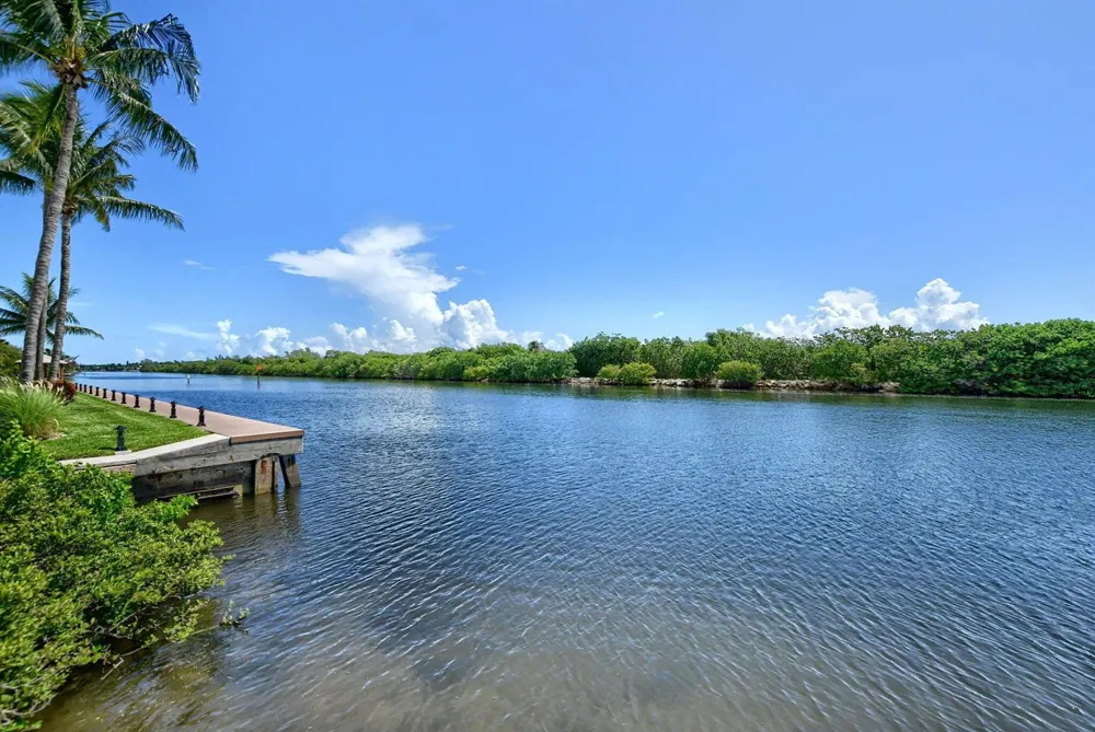 1041 Kokomo Key Lane Delray Beach, FL 33483