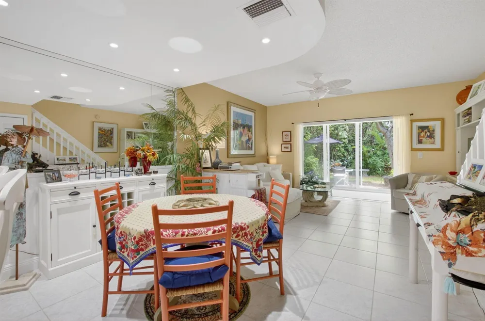 1041 Kokomo Key Lane Delray Beach, FL 33483