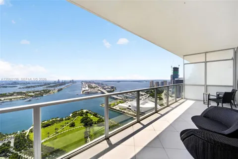 1100 Biscayne Blvd #5502