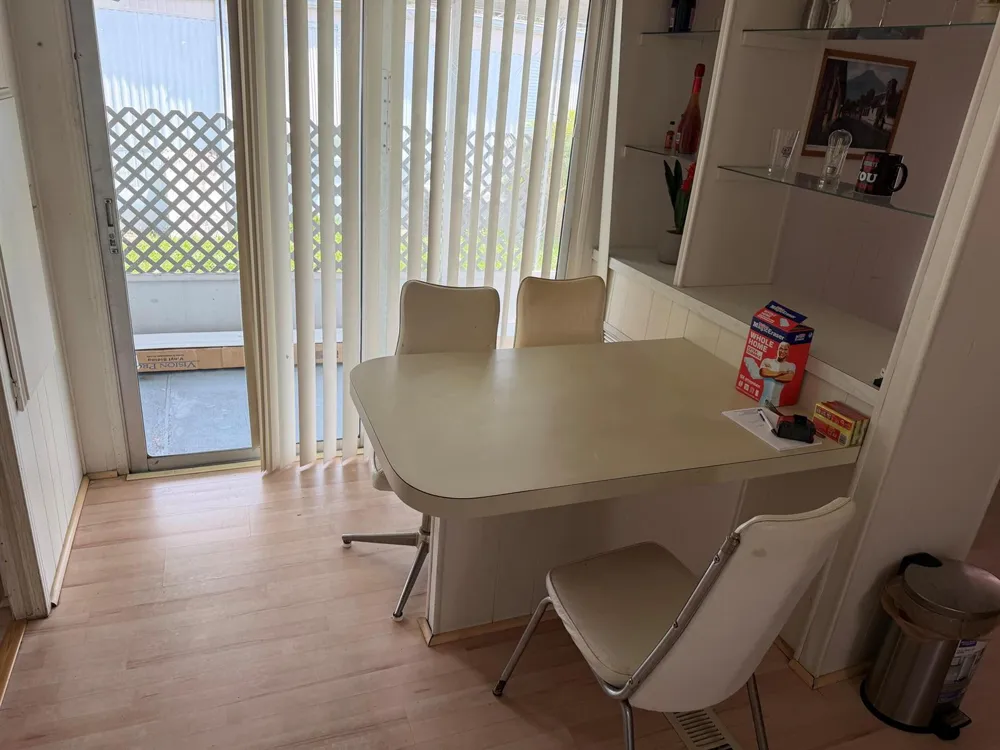 5251 SW 22ND AVENUE Dania Beach, FL 33312