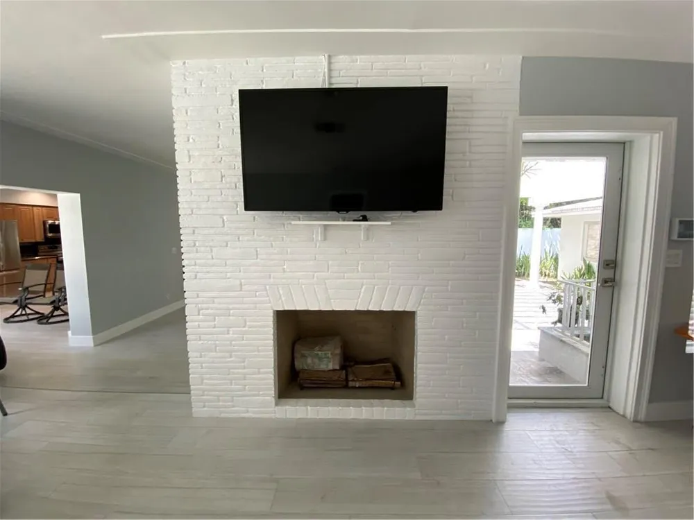 1313 SEABREEZE BOULEVARD ##B Fort Lauderdale, FL 33316