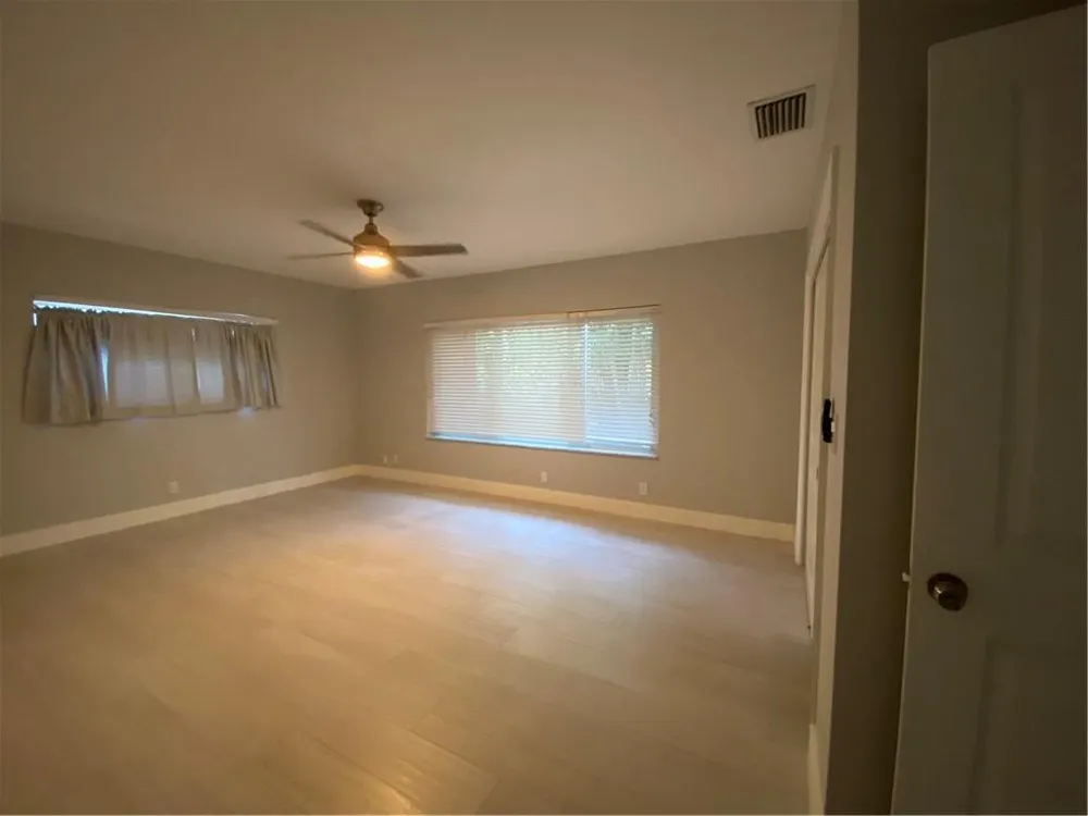 1313 SEABREEZE BOULEVARD ##B Fort Lauderdale, FL 33316
