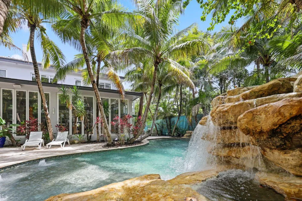 12 Sylvan Lane Fort Lauderdale, FL 33316