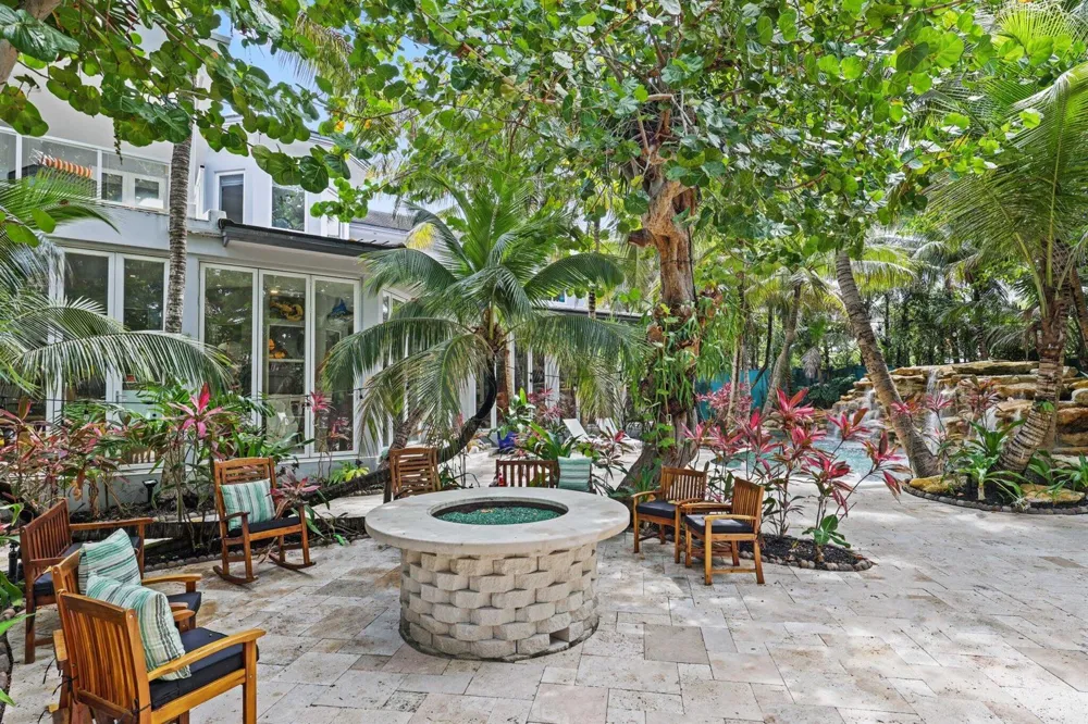 12 Sylvan Lane Fort Lauderdale, FL 33316