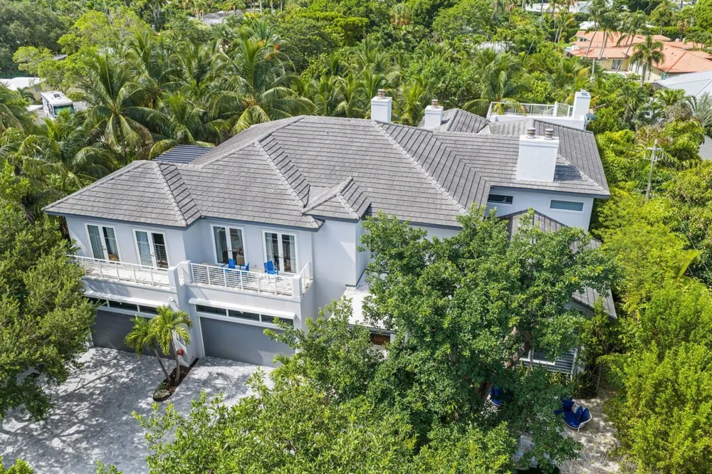 12 Sylvan Lane Fort Lauderdale, FL 33316