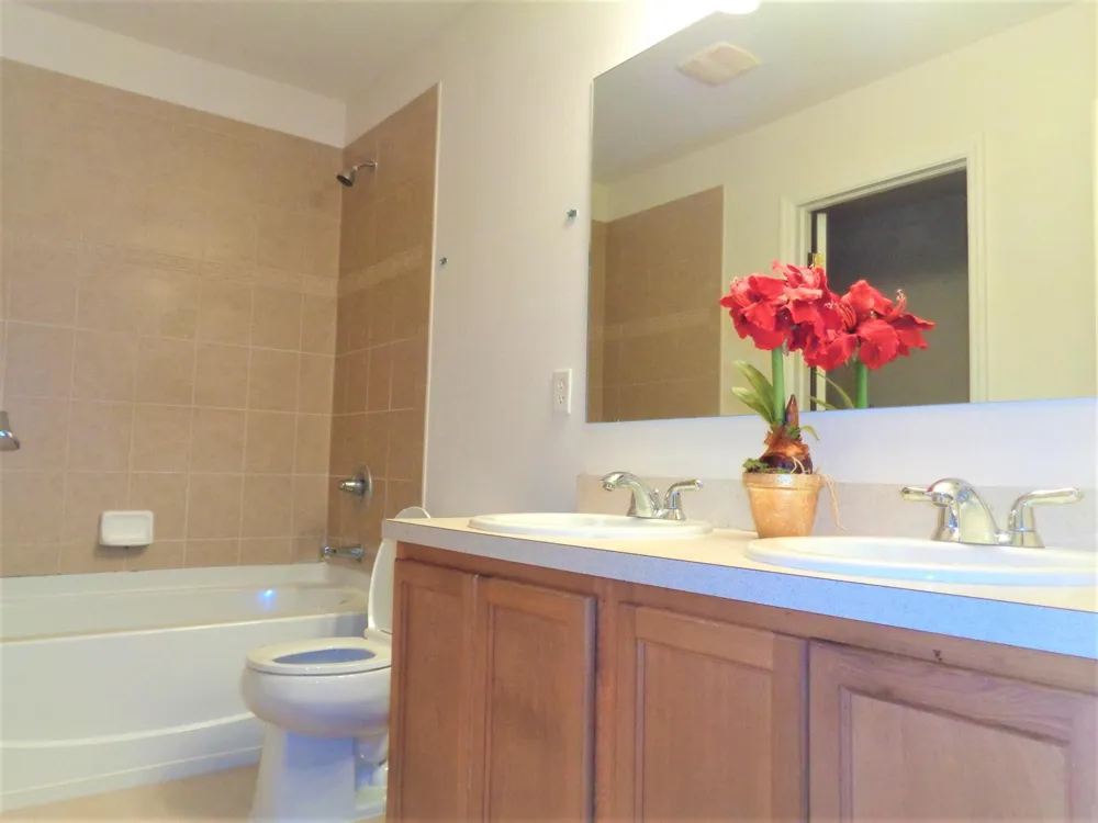 1636 POINTE WEST WAY Vero Beach, FL 32966
