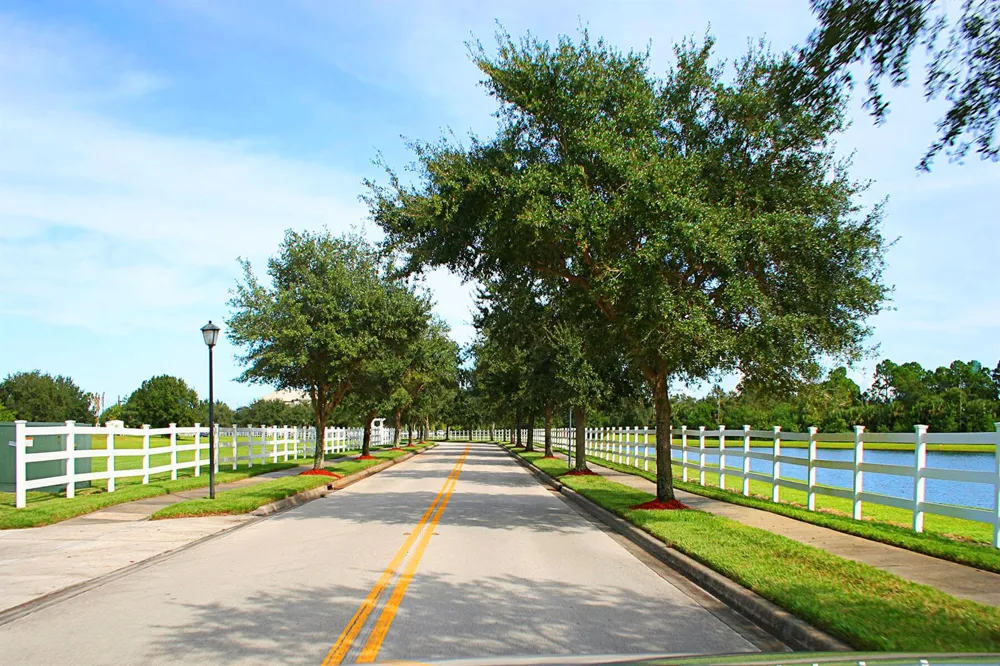 1636 POINTE WEST WAY Vero Beach, FL 32966