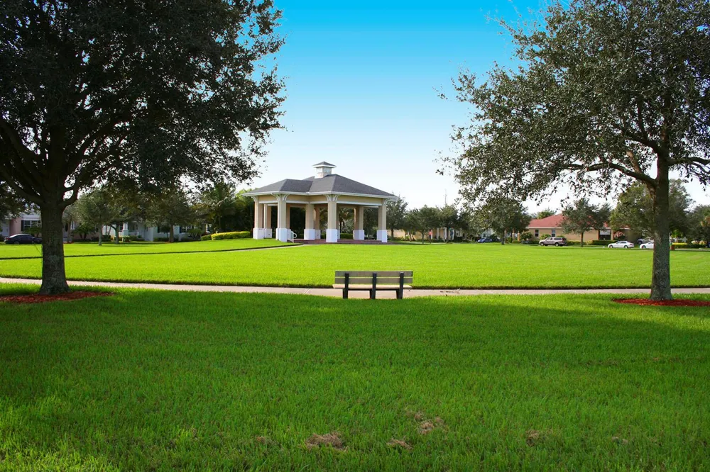 1636 POINTE WEST WAY Vero Beach, FL 32966