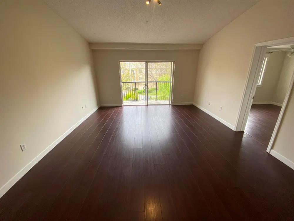 1100 S CRESTWOOD COURT S #1117 Royal Palm Beach, FL 33411