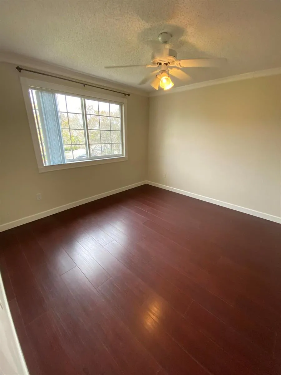 1100 S CRESTWOOD COURT S #1117 Royal Palm Beach, FL 33411