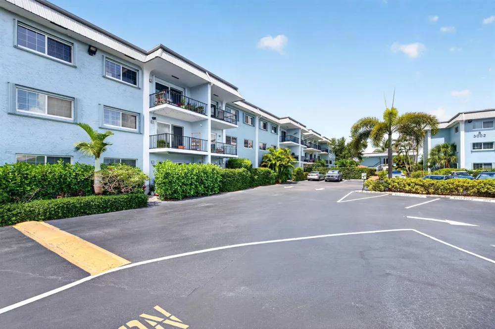 3004 NE 5TH TERRACE #216-C Wilton Manors, FL 33334