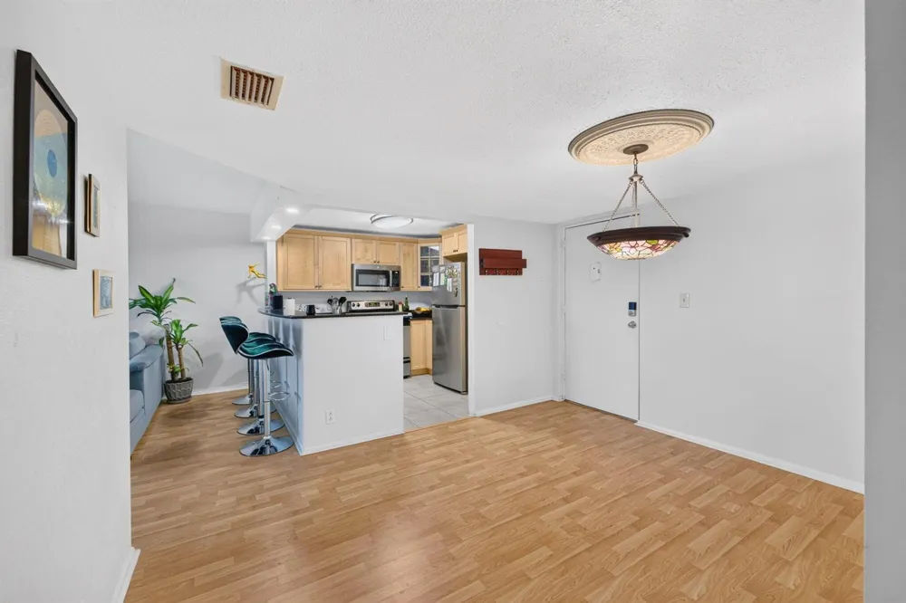 3004 NE 5TH TERRACE #216-C Wilton Manors, FL 33334
