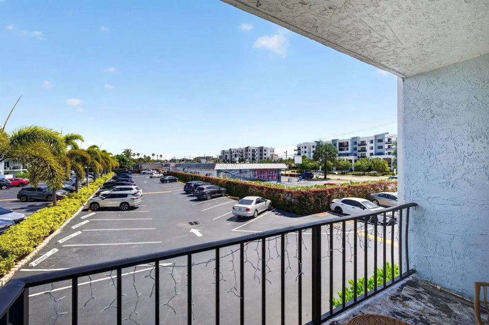 3004 NE 5TH TERRACE #216-C Wilton Manors, FL 33334