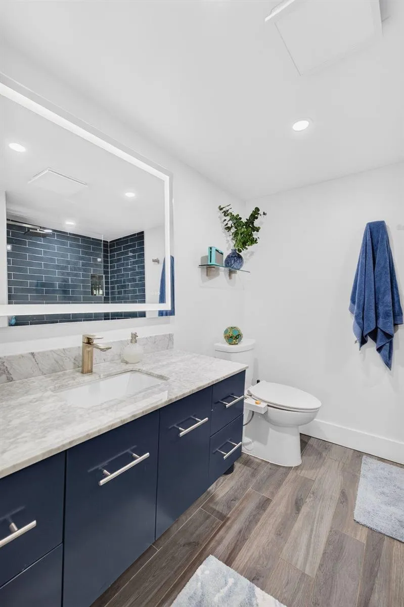 3004 NE 5TH TERRACE #216-C Wilton Manors, FL 33334