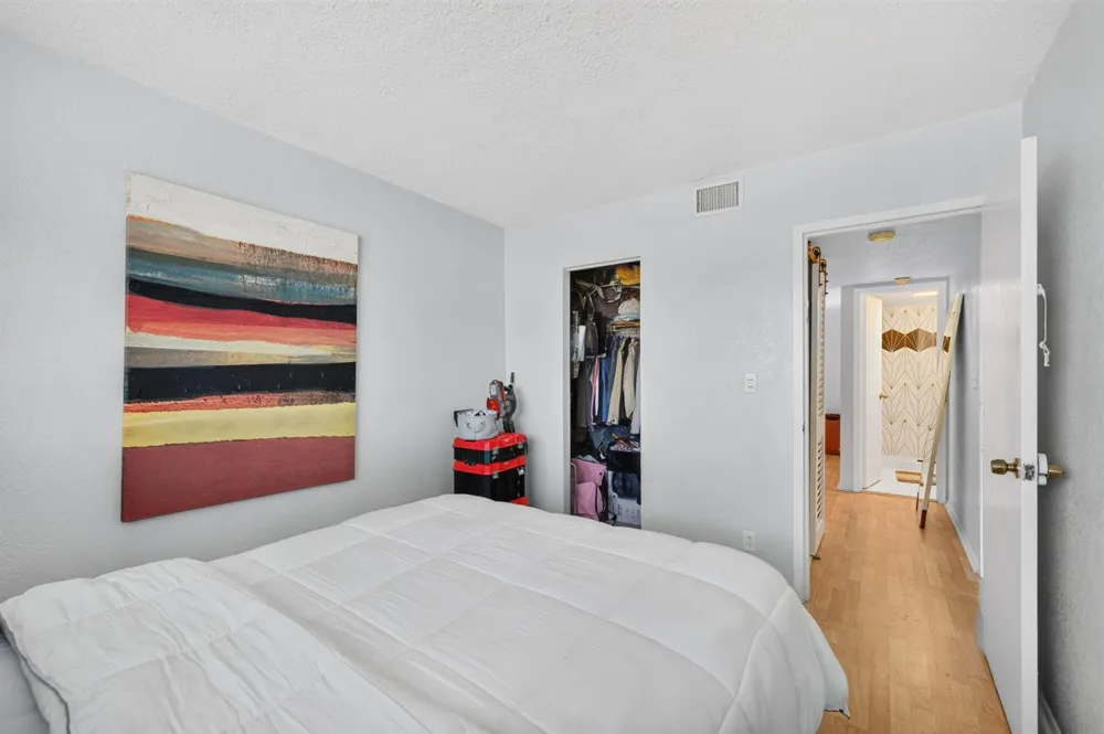 3004 NE 5TH TERRACE #216-C Wilton Manors, FL 33334