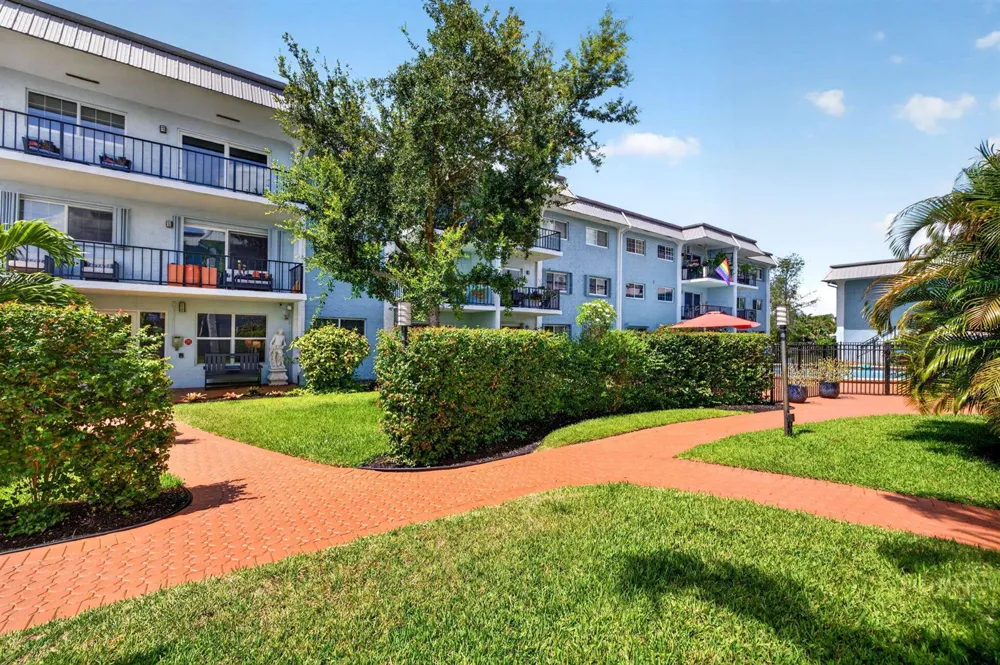 3004 NE 5TH TERRACE #216-C Wilton Manors, FL 33334