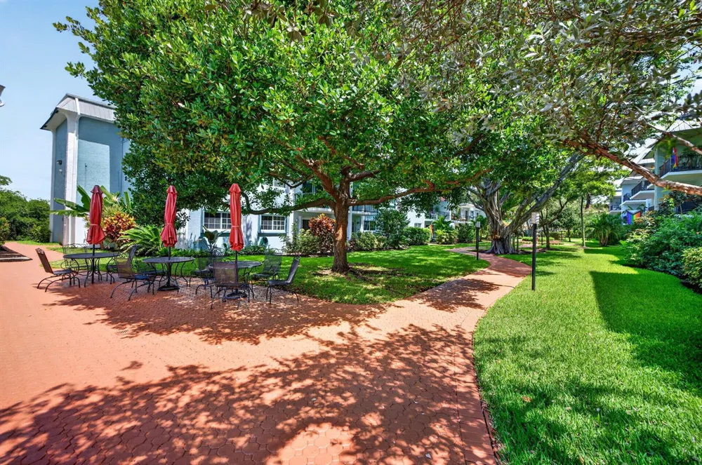 3004 NE 5TH TERRACE #216-C Wilton Manors, FL 33334