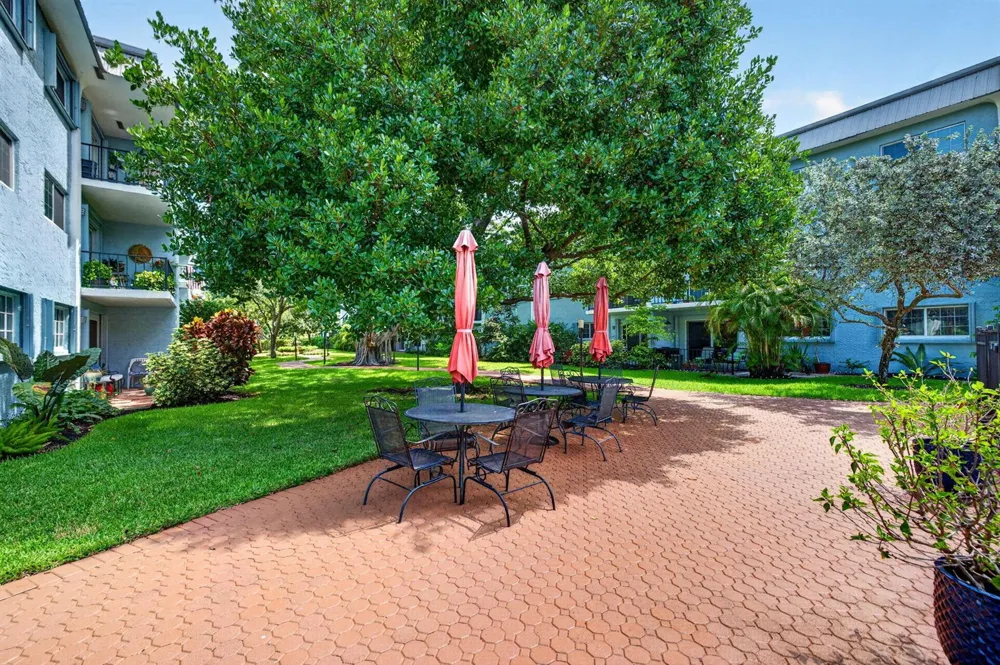 3004 NE 5TH TERRACE #216-C Wilton Manors, FL 33334