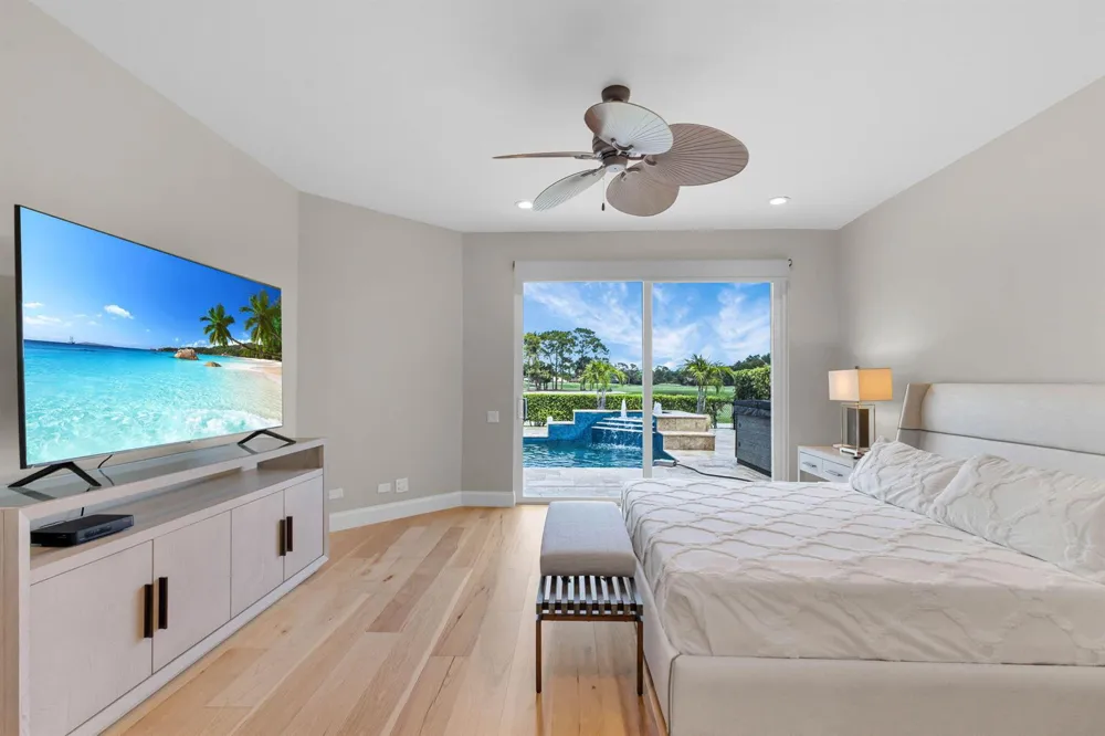 11 MARLWOOD LANE Palm Beach Gardens, FL 33418