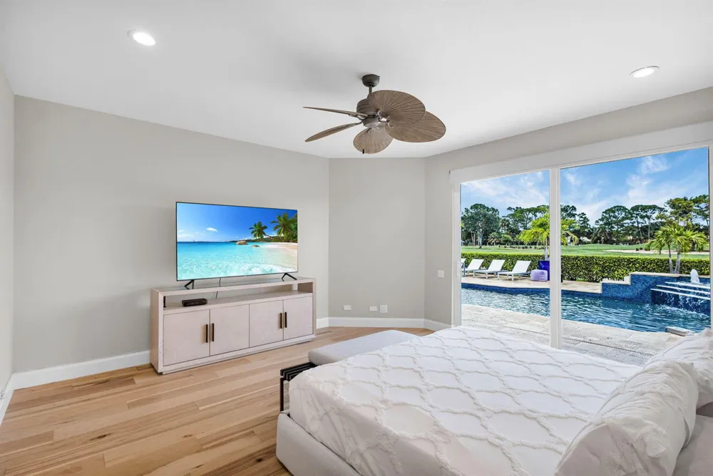11 MARLWOOD LANE Palm Beach Gardens, FL 33418
