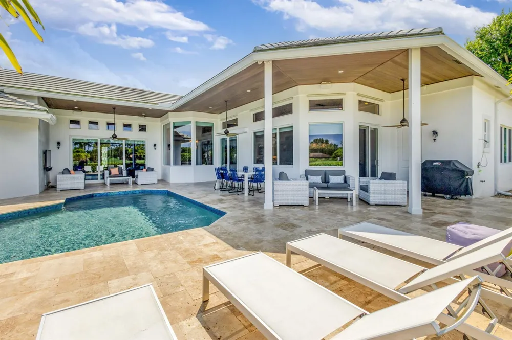 11 MARLWOOD LANE Palm Beach Gardens, FL 33418