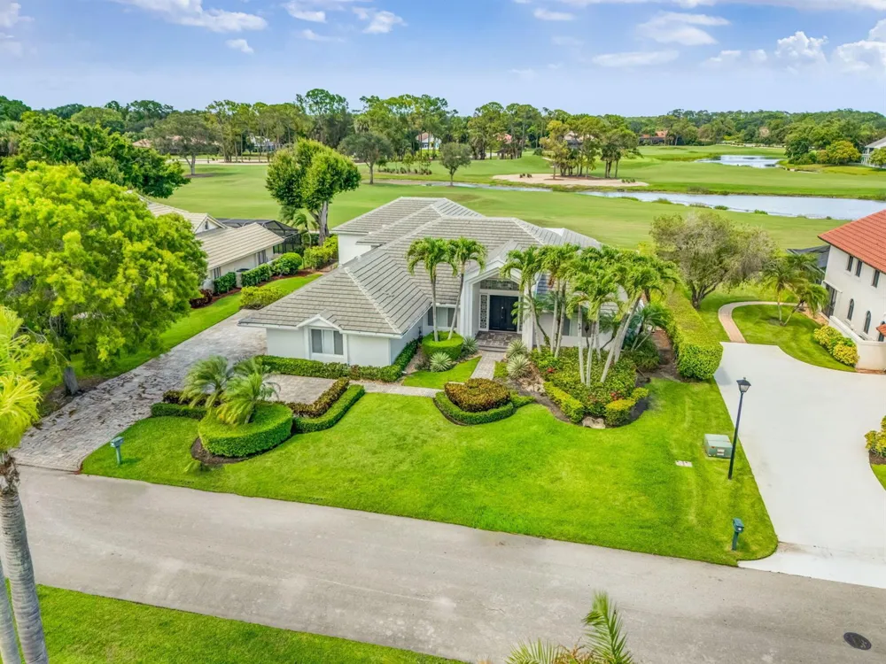 11 MARLWOOD LANE Palm Beach Gardens, FL 33418