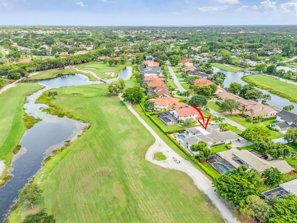 11 MARLWOOD LANE Palm Beach Gardens, FL 33418