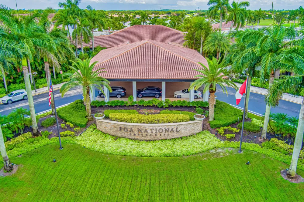 11 MARLWOOD LANE Palm Beach Gardens, FL 33418