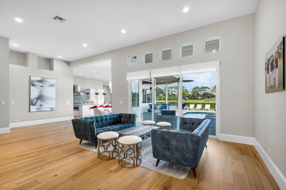 11 MARLWOOD LANE Palm Beach Gardens, FL 33418
