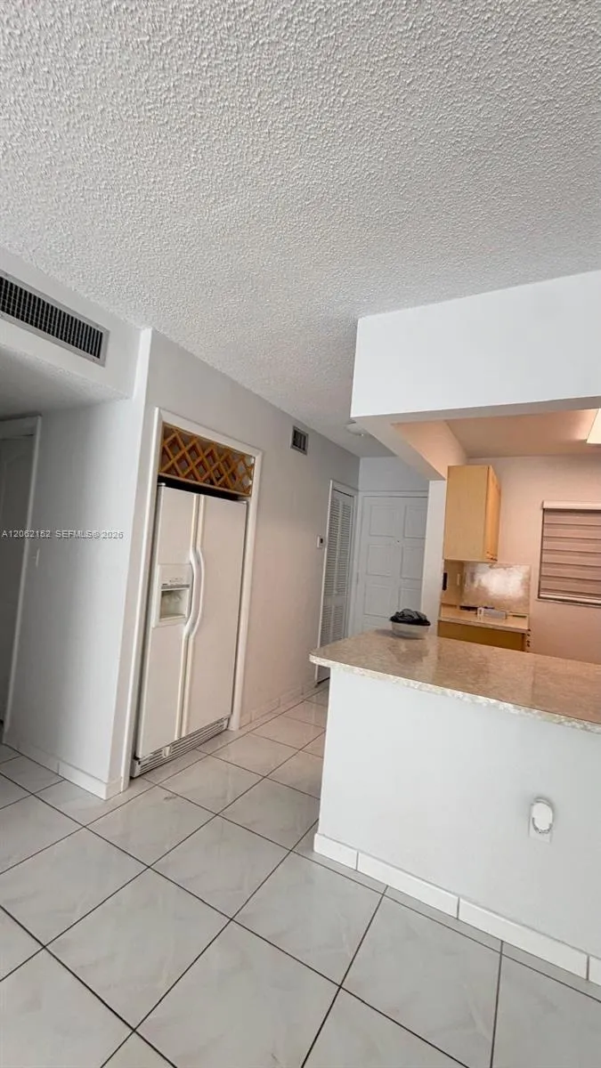 120 Royal Palm Rd #111 Hialeah Gardens, FL 33016