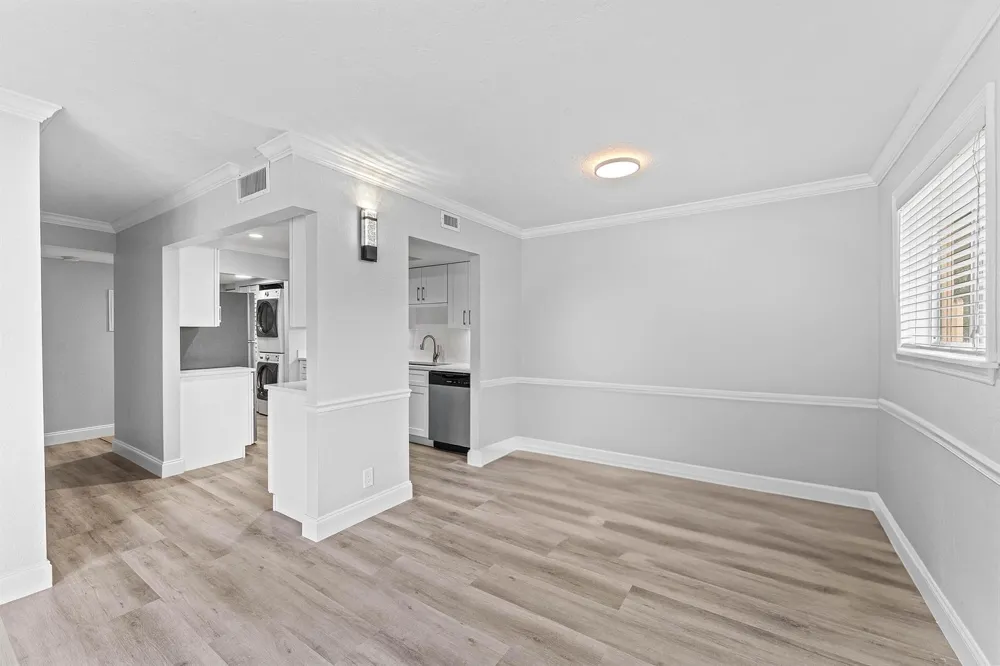 1866 Fairview Villas Drive #3 Palm Springs, FL 33406