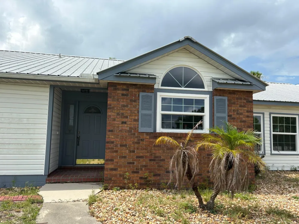 1823 ROBERTA AVENUE Sebring, FL 33870