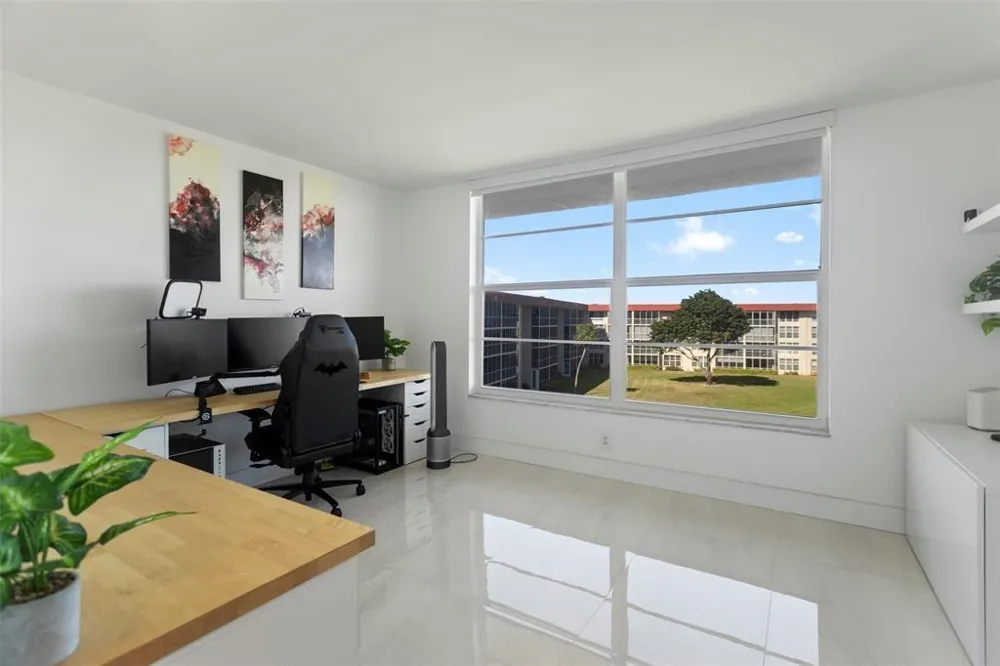 3100 NE 48th Court #413 Lighthouse Point, FL 33064