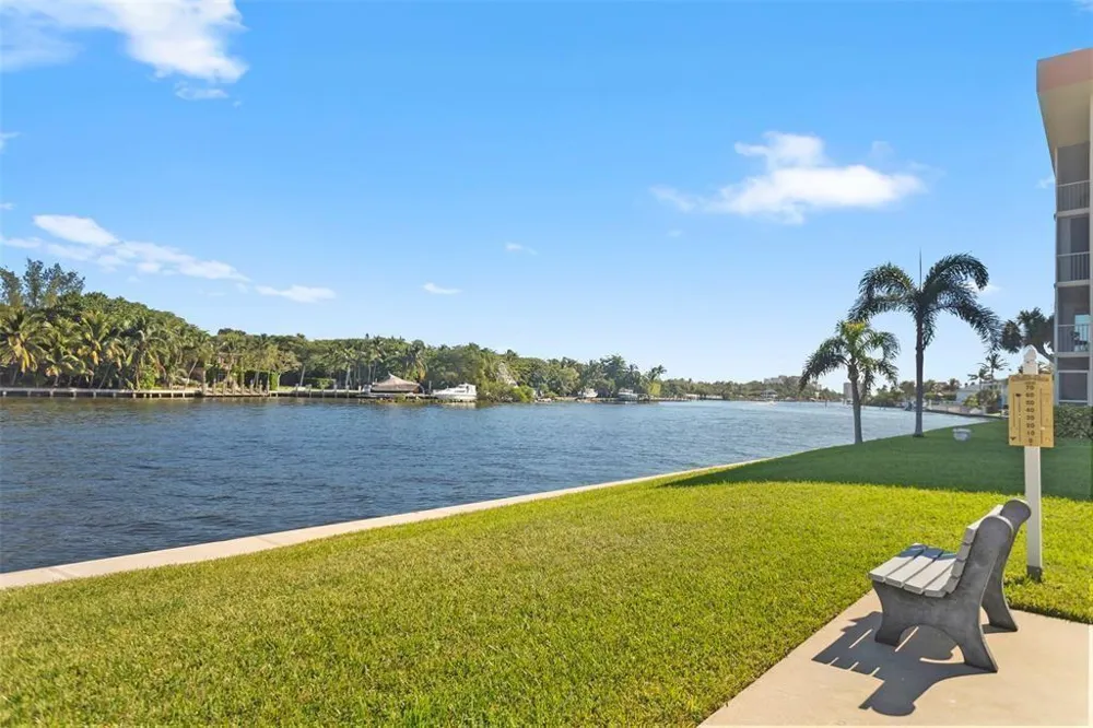 3100 NE 48th Court #413 Lighthouse Point, FL 33064