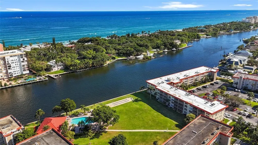 3100 NE 48th Court #413 Lighthouse Point, FL 33064