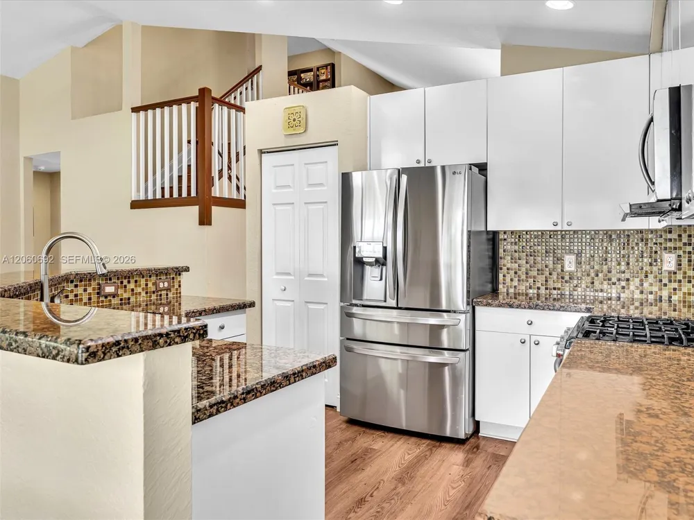 1208 NW 144th Ter Pembroke Pines, FL 33028