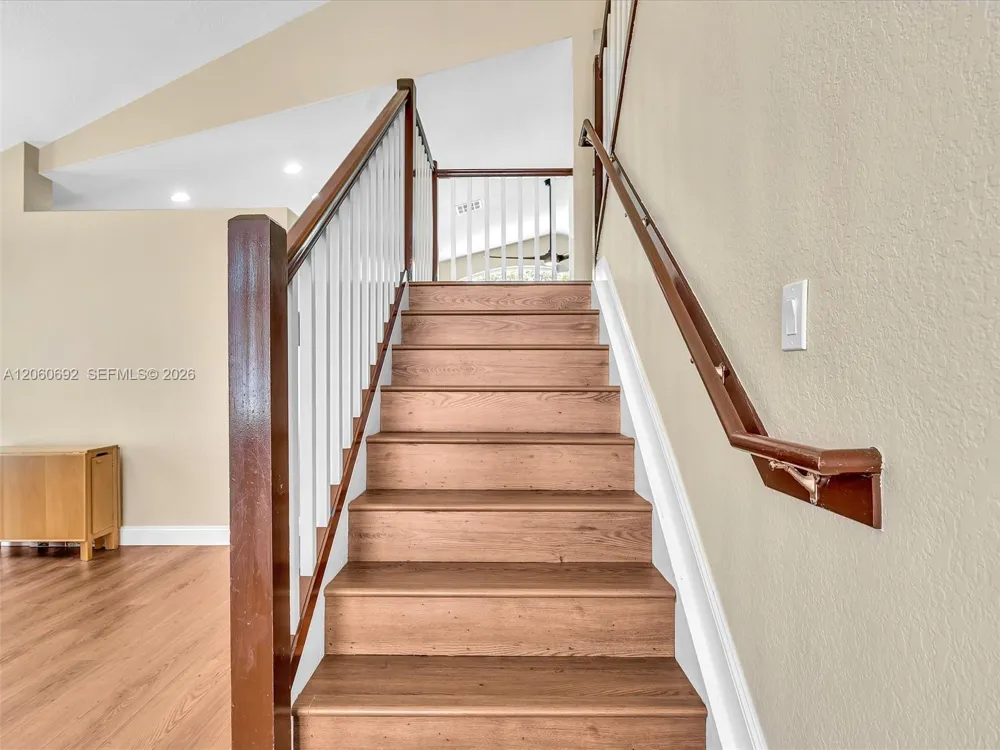 1208 NW 144th Ter Pembroke Pines, FL 33028