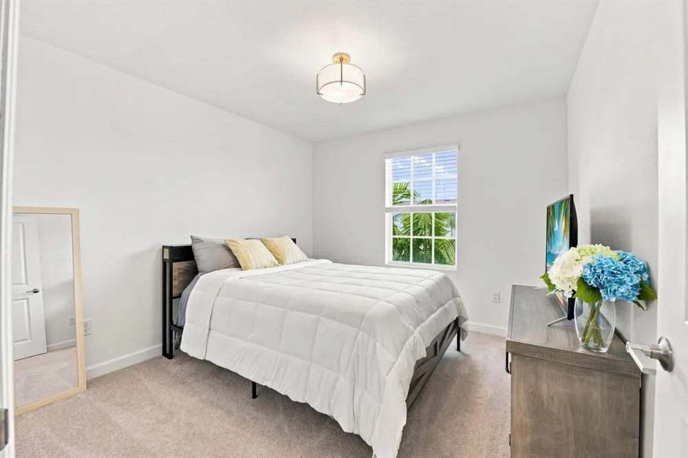 4341 POND LILY LANE Lake Worth, FL 33467