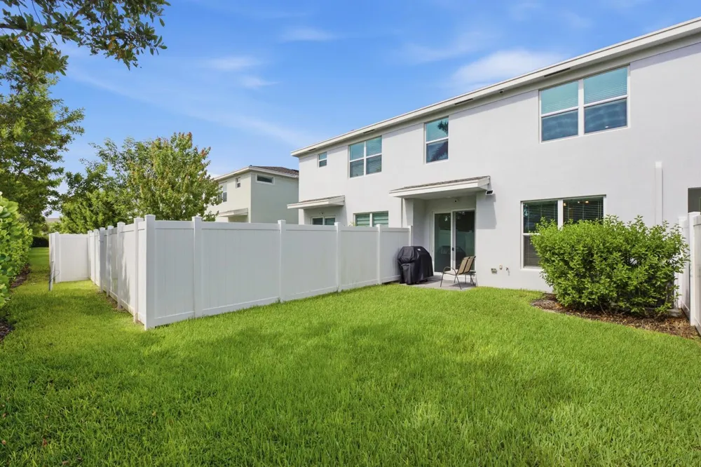 4341 POND LILY LANE Lake Worth, FL 33467