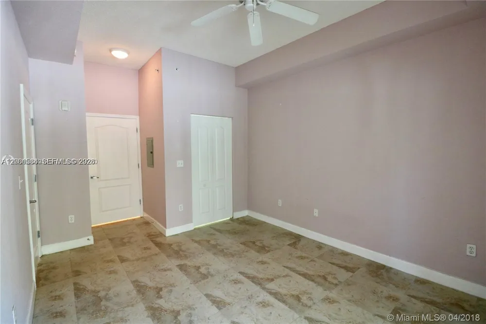 6001 SW 70th St #117 South Miami, FL 33143