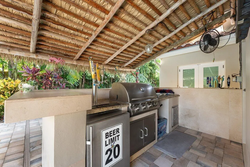 19060 SE KOKOMO LANE Jupiter, FL 33458